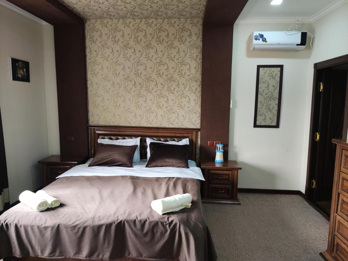 Al Mirjon Hotel Bukhara Bagian luar foto