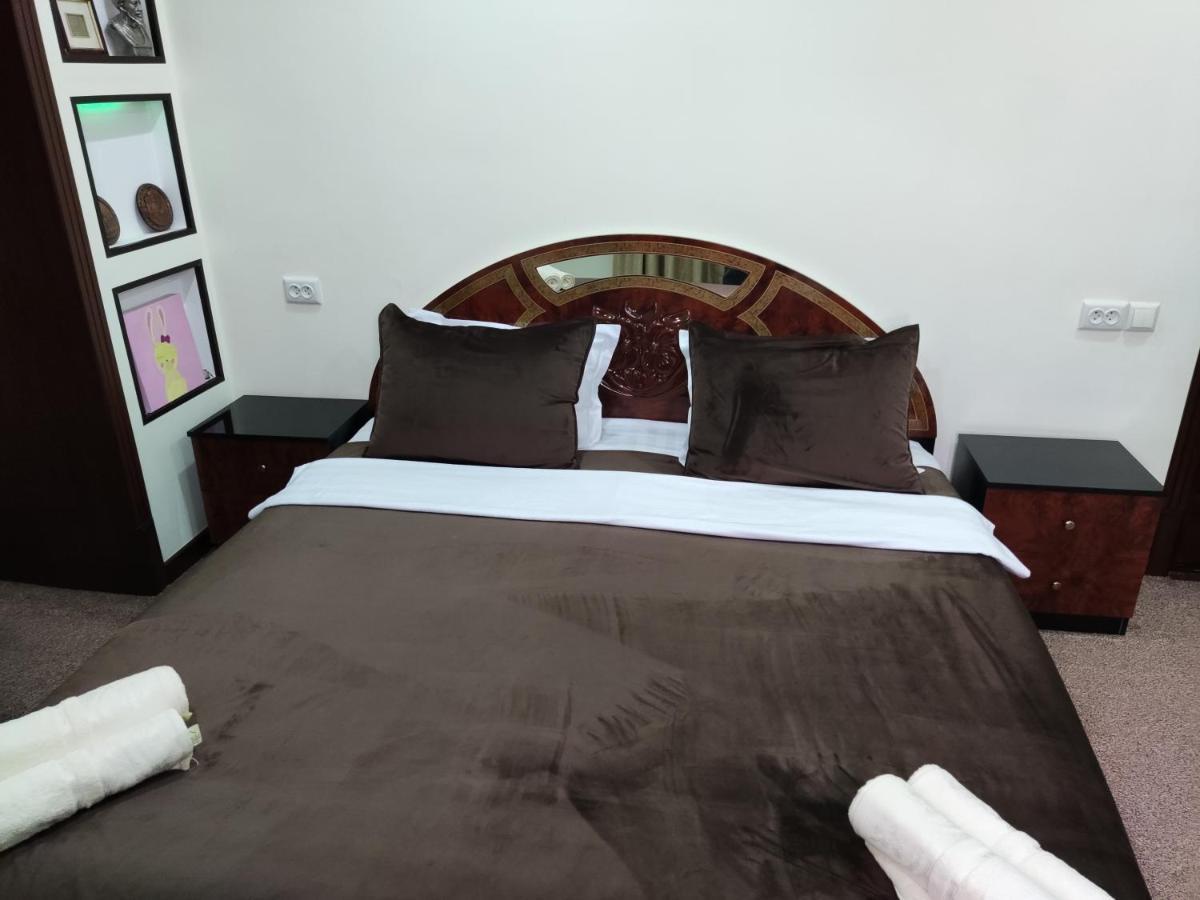 Al Mirjon Hotel Bukhara Bagian luar foto