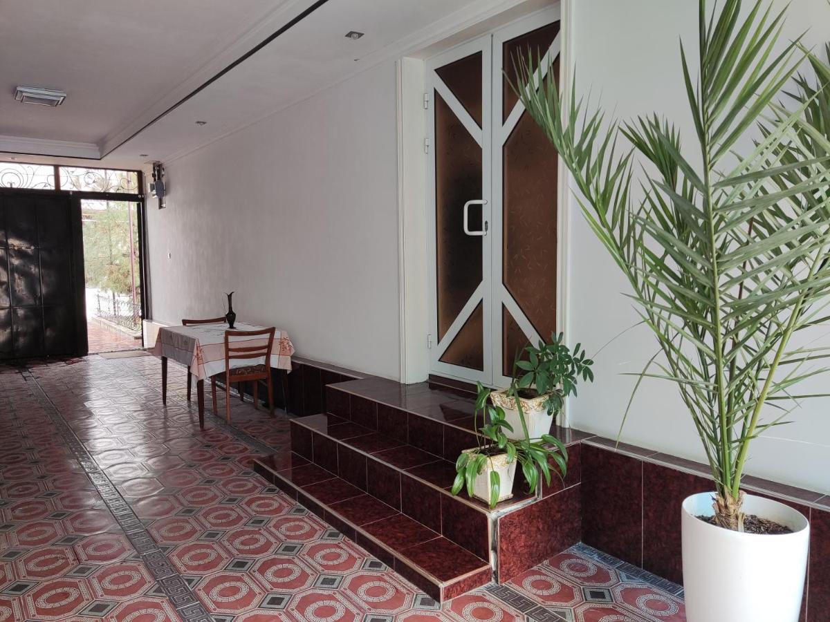 Al Mirjon Hotel Bukhara Bagian luar foto