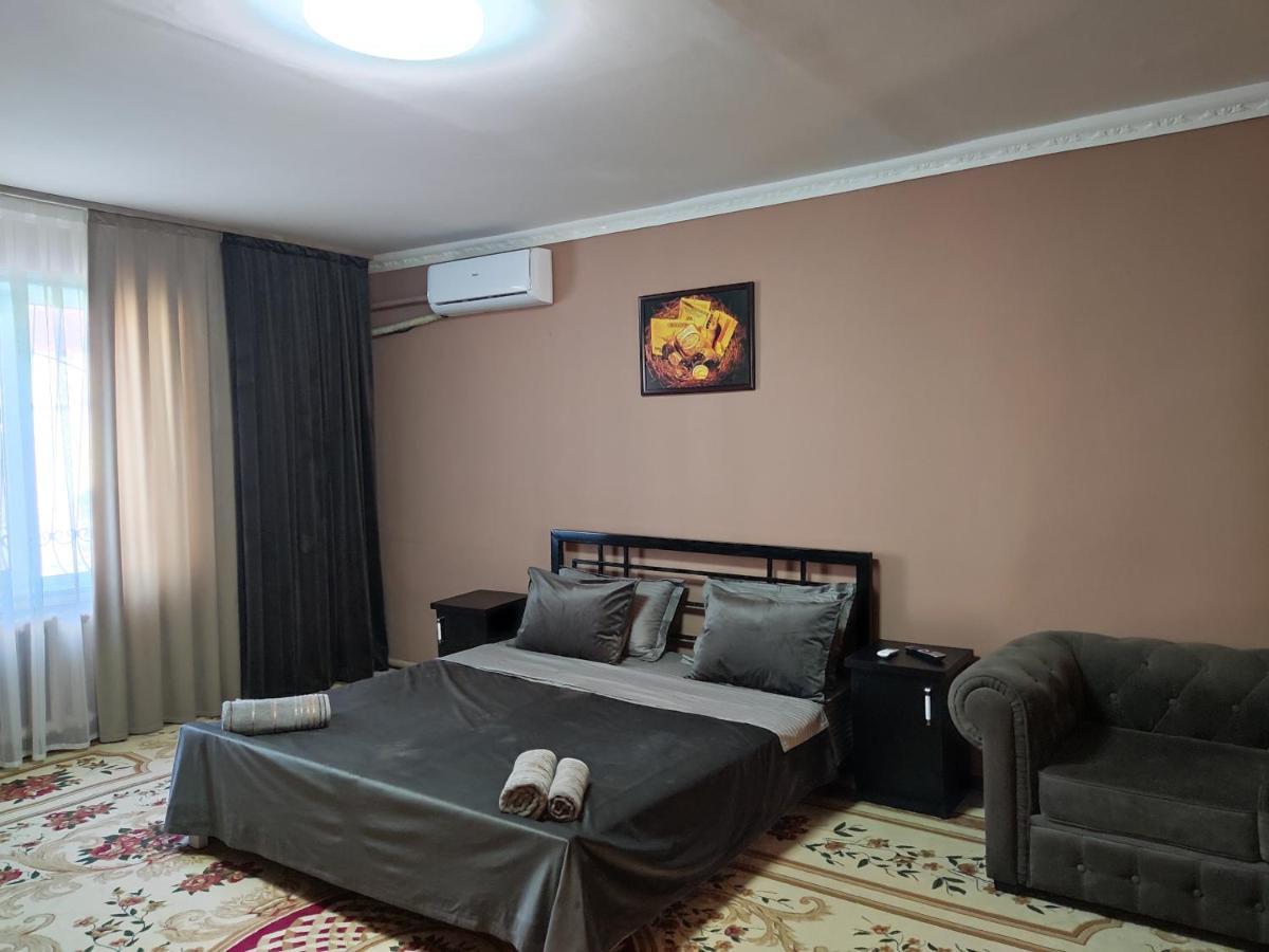 Al Mirjon Hotel Bukhara Bagian luar foto